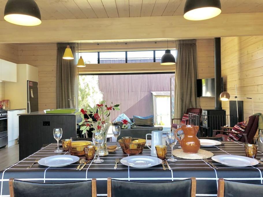Modern Kowhai Cottage Wanaka Extérieur photo